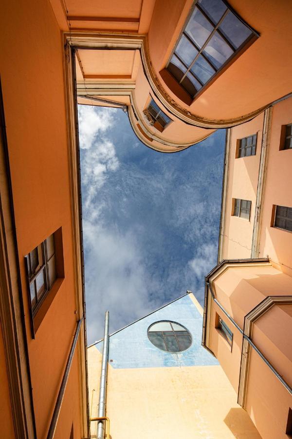 Old Two Floor Palasta Loft With River View Riika